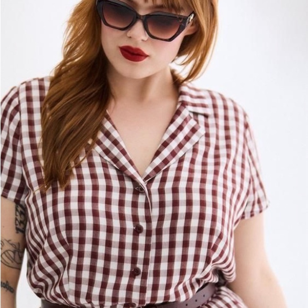 Retro Chic Gingham Pattern Button Down - image 2